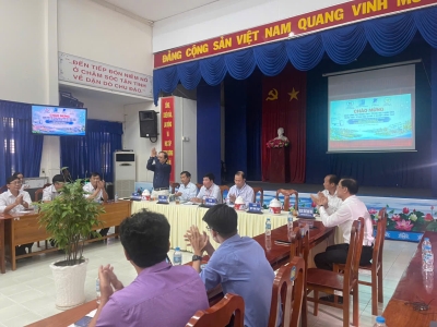 Đoàn công tác Trung tâm Y tế  Khu vựcThanh Bình và Trung tâm Y tế Khu vực Sa Đéc 2 đến chia sẻ và trao đổi kinh nghiệm về công tác triển khai Bệnh án điện tử tại Bệnh viện Đa khoa Sa Đéc
