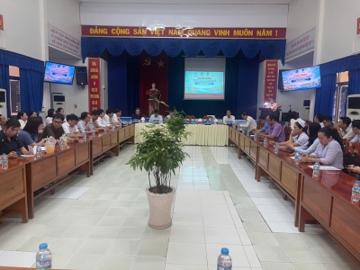 Đoàn công tác Trung tâm Y tế  Khu vực Thanh Bình và Trung tâm Y tế Khu vực Sa Đéc 2 đến chia sẻ và trao đổi kinh nghiệm về công tác triển khai Bệnh án điện tử tại Bệnh viện Đa khoa Sa Đéc