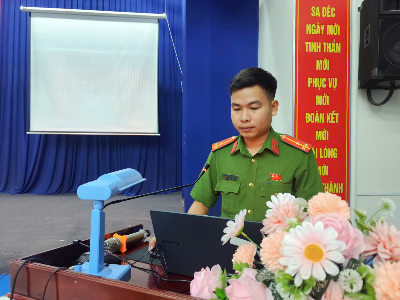 Đ/c Nguyễn Phước Hiếu - Cán bộ Đội chữa cháy và cứu nạn, cứu hộ khu vực Sa Đéc